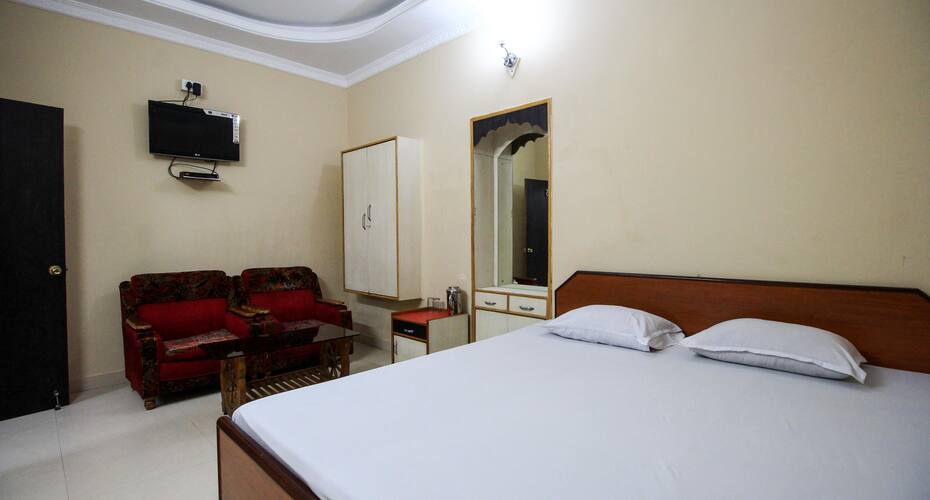Bedouin Guest House, Kolkata 5